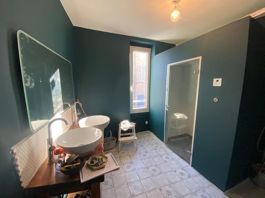Hébergement de vacances Loft Des Chartreux - 150m2 4 Hammam Piscine Centre-ville *